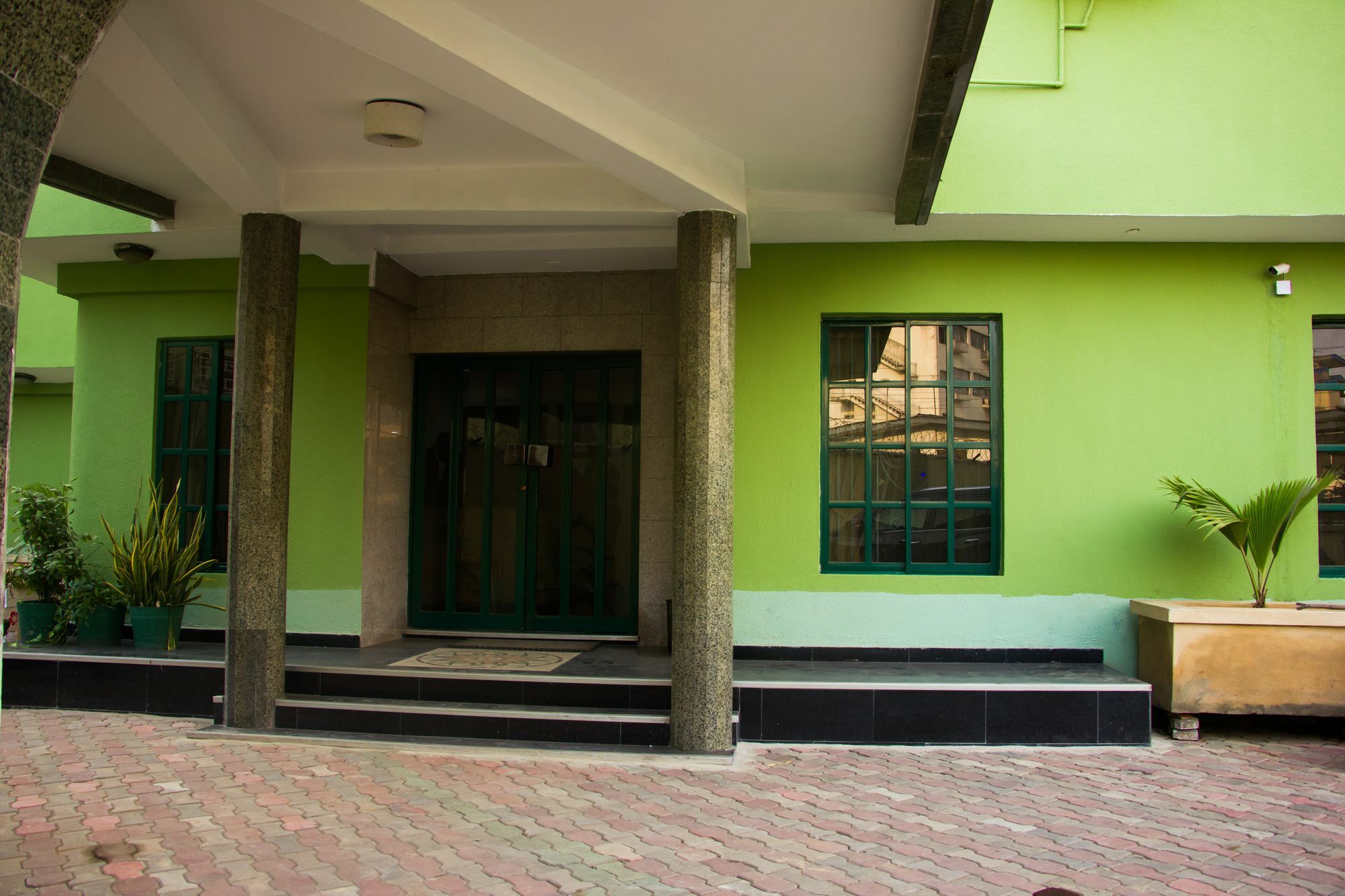 De Rembrandt Classic Hotel Ikeja Exterior photo